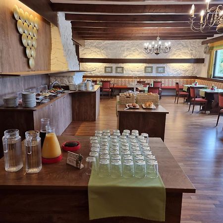 Landgasthof Zur Goldenen Traube Podersdorf am See Luaran gambar