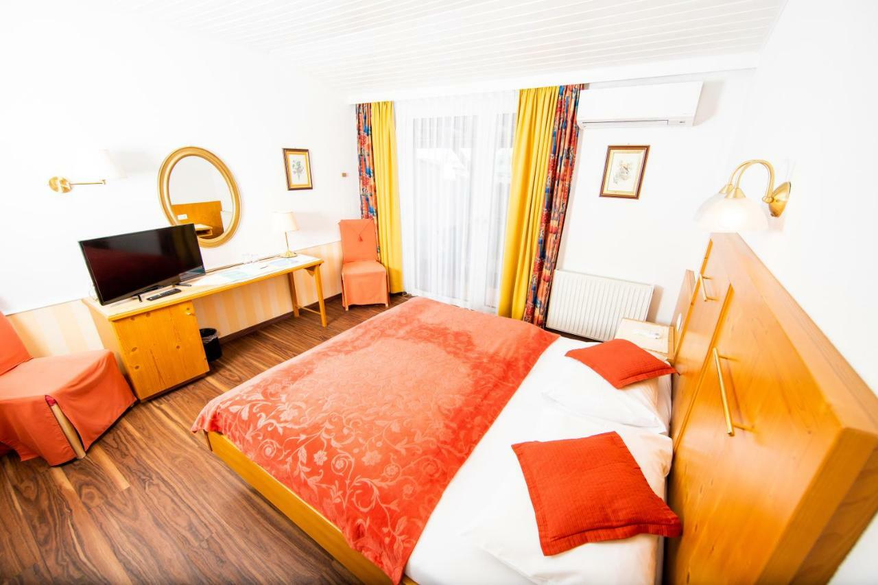 Landgasthof Zur Goldenen Traube Podersdorf am See Luaran gambar